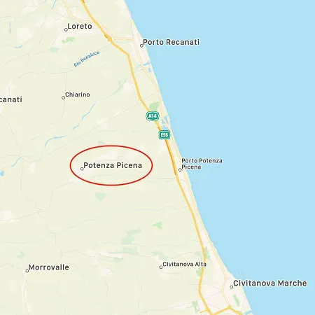 Alojamento de Acomodação e Pequeno-almoço Romantik Potenza Picena